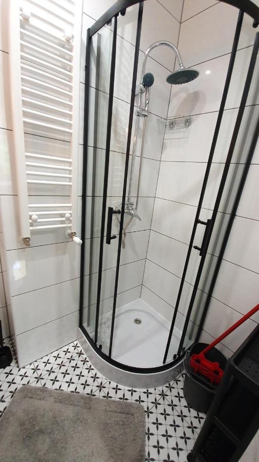 Apartament Na Kochanowskiego Torun Exterior photo